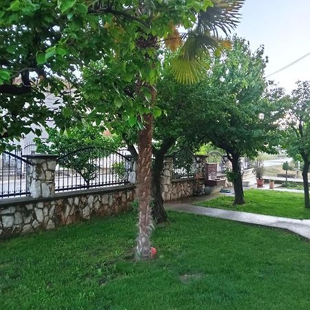 Apartman Zafirovi Gevgelija Buitenkant foto